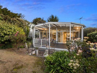 8 Henry Street, Blairgowrie