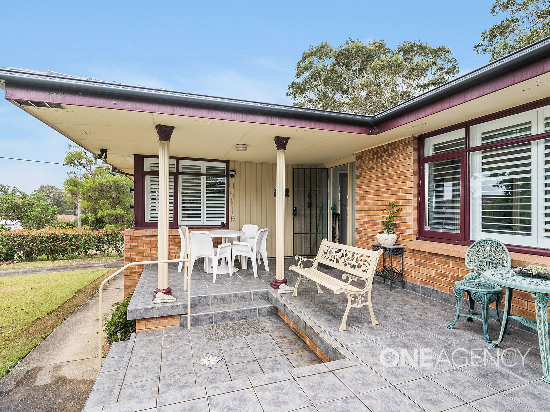 21 Taranna Crescent, Nowra
