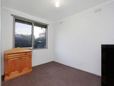 1 Sinclair Crt, Hampton Park