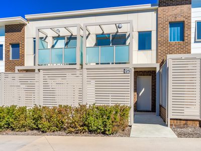 25 / 21 Bakewell Street, Coombs