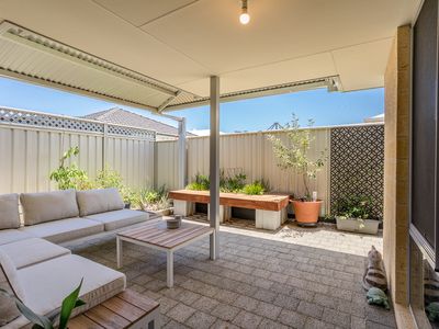 19 Westland Way, Hilbert