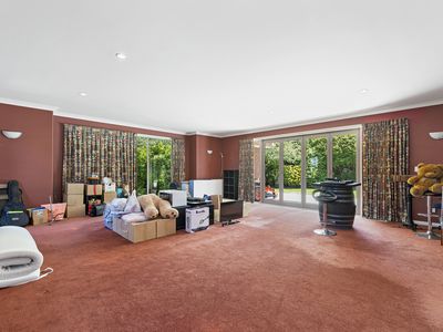37 Regent's Park Drive, Casebrook