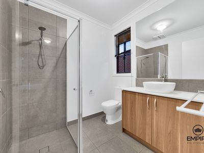 11 Makalu Circuit, Clyde North