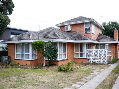 9 Springfield Road, Blackburn North