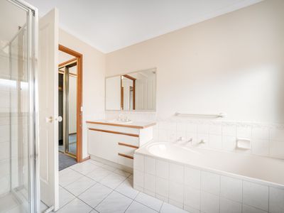 165 Hogans Road, Hoppers Crossing