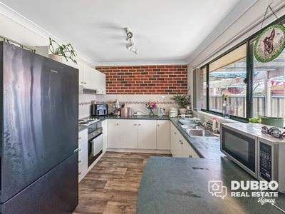 4 Gerber Place, Dubbo