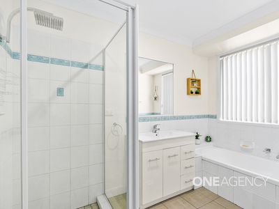 111 Isa Road, Worrigee