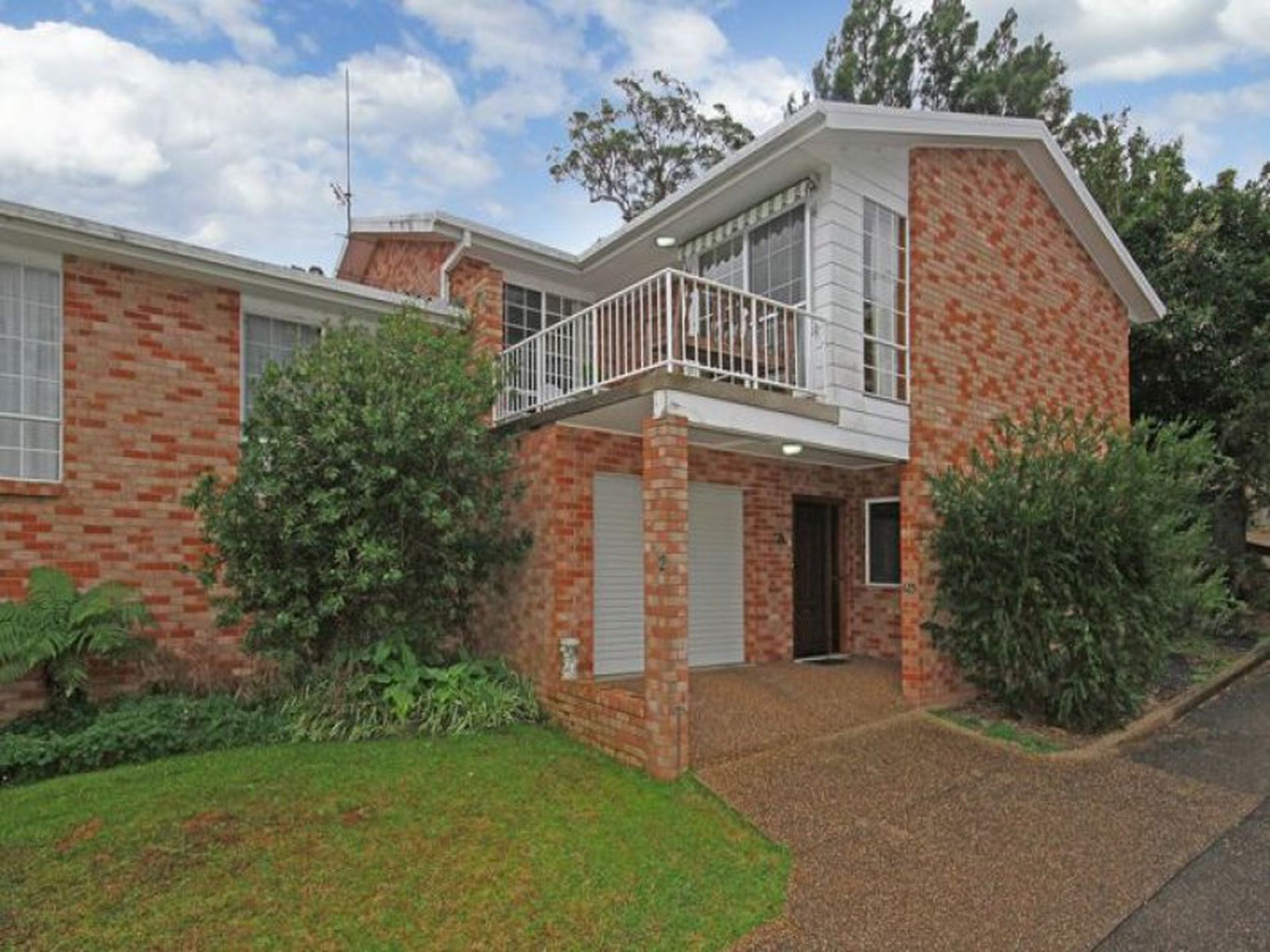 2 / 5 Augusta Place, Mollymook