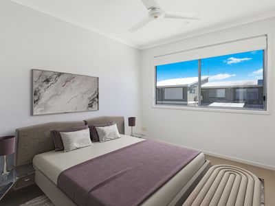 15 / 11 Crayfish Street, Mountain Creek