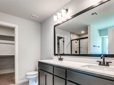 18321 Austin Ct Edmond, OK, International