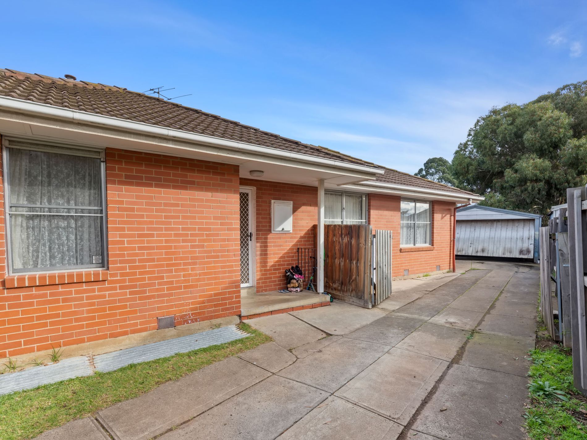 6 Snowden Street, Laverton