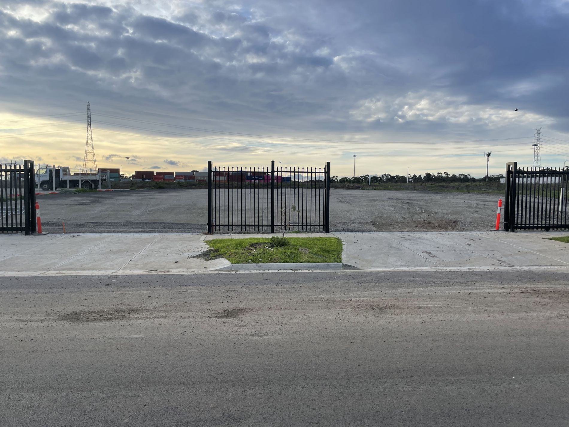 32 Patch Circuit, Laverton North