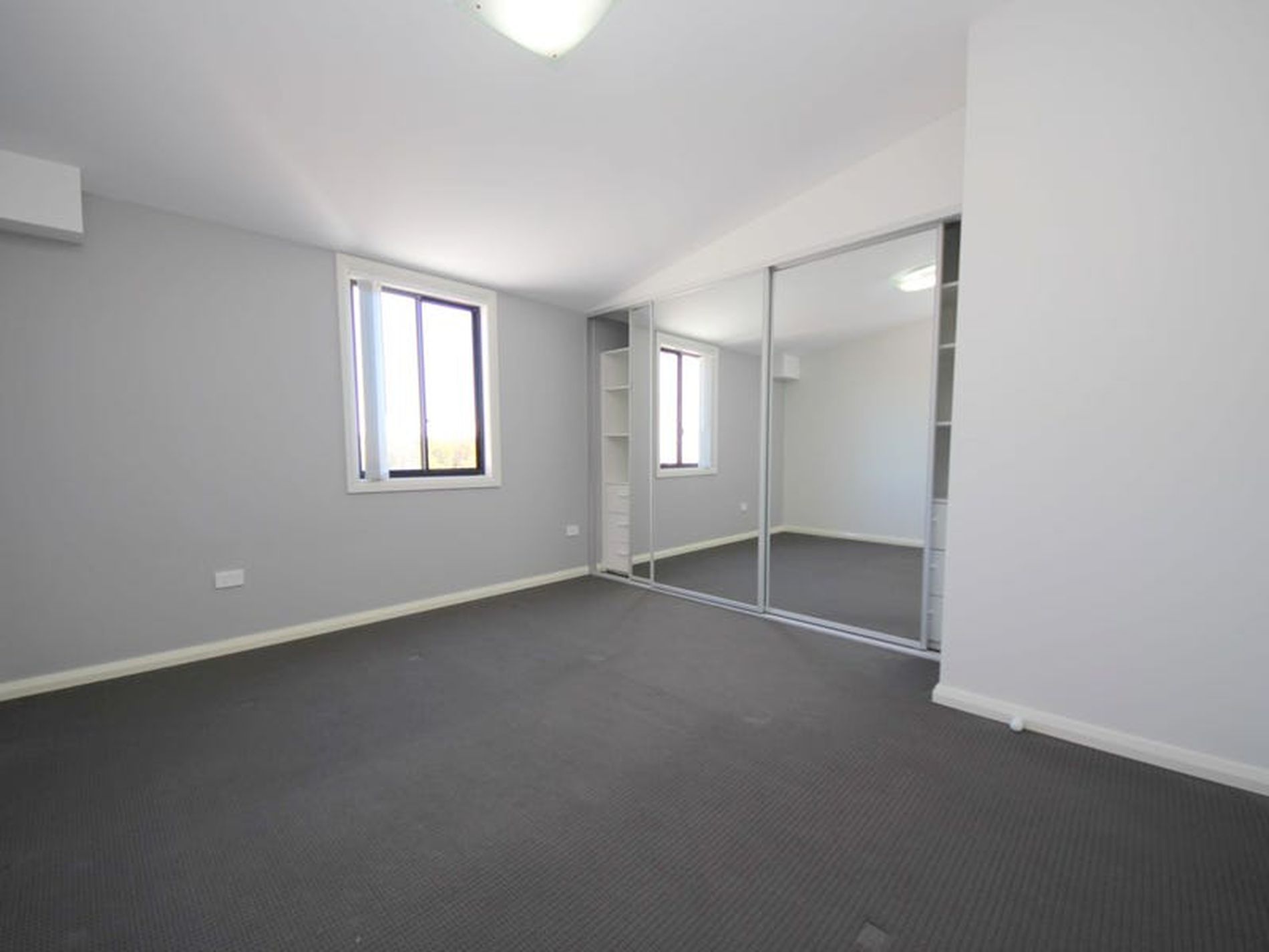 8 / 360 Hector Street, Bass Hill