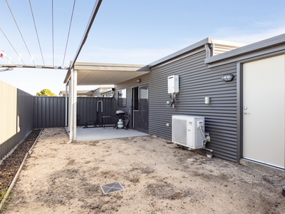 9 / 65 Alexander Avenue, Horsham