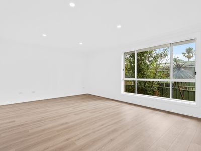 12A Hurt Parade, Unanderra