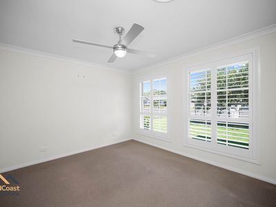 31 James Foster Drive, Black Head