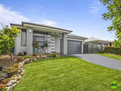 36 Lawrence Avenue, Wyee
