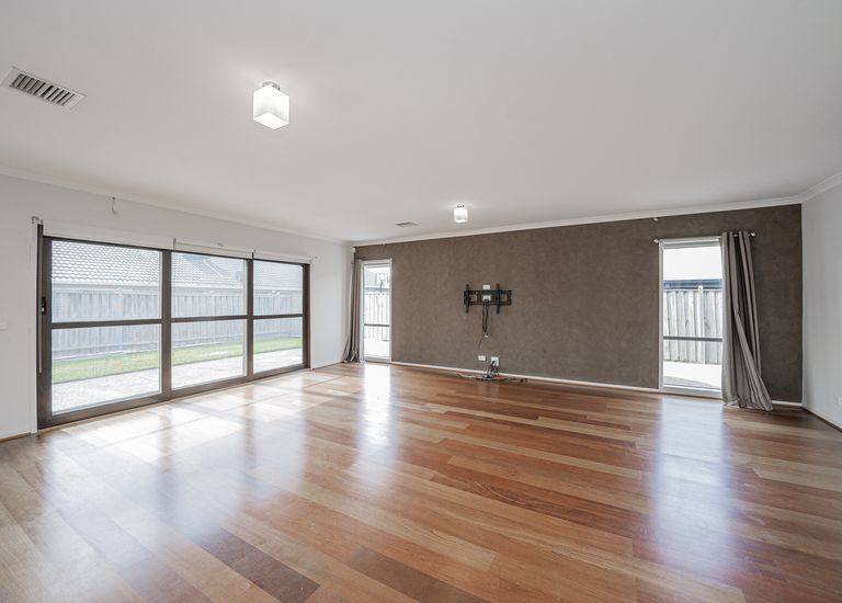 79 Lyndhurst Boulevard, Lyndhurst