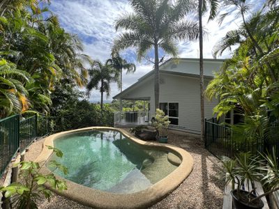 2 Flinders Street, Cooktown