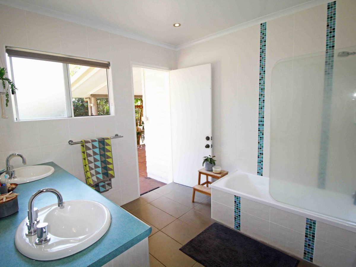 2 HUTTON DRIVE, Tolga