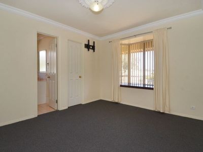 9 Kunanalling Avenue, Hannans