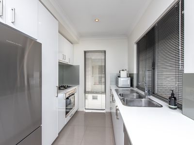 14D Bauxite Lane, Joondanna