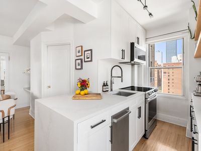 unit 14b / 365 West 20th Street, Manhattan, NY, International