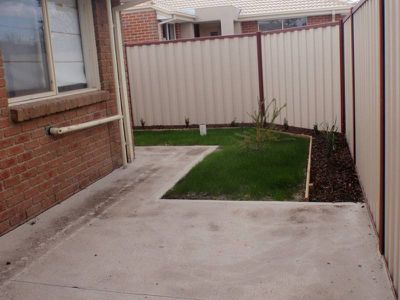 1 / 40 Coleridge Drive, Delahey