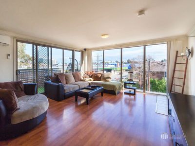 8 / 9 King Street, Dandenong