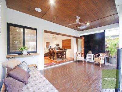 6 Sheoak Circuit, Douglas