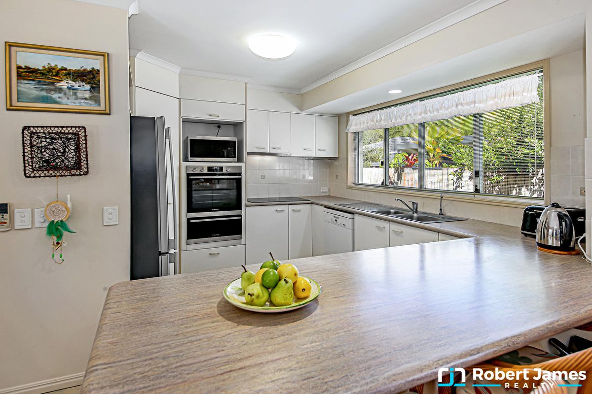 5 Rosella Place, Tewantin