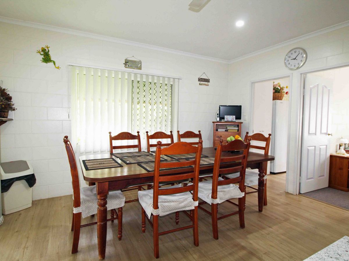 10 Horsley Close, Atherton