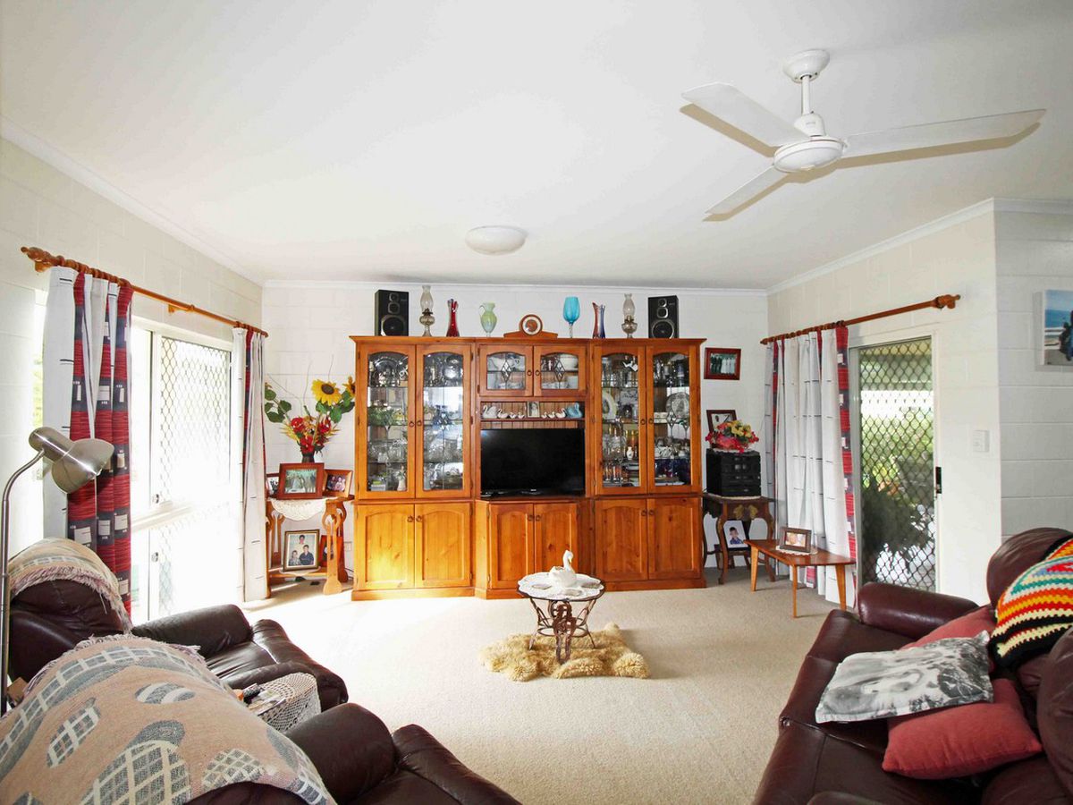 10 Horsley Close, Atherton