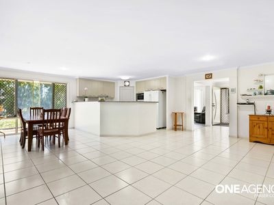 4 Pandanus Drive, Dundowran Beach