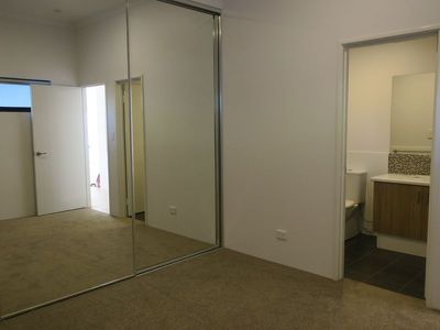 2 / 32 Birchley Crescent, Balga