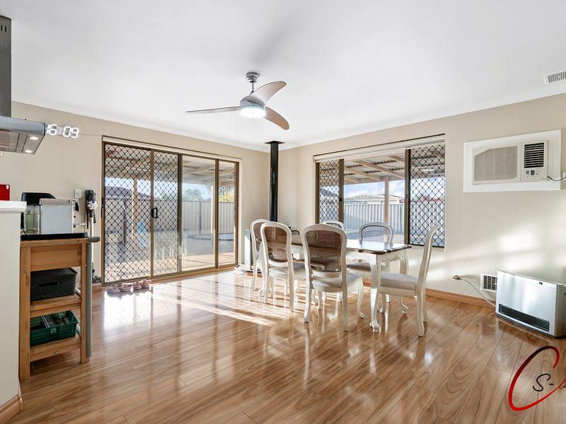 3 Larkspur Place, Thornlie