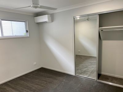 2 / 5 Green Street, Booval