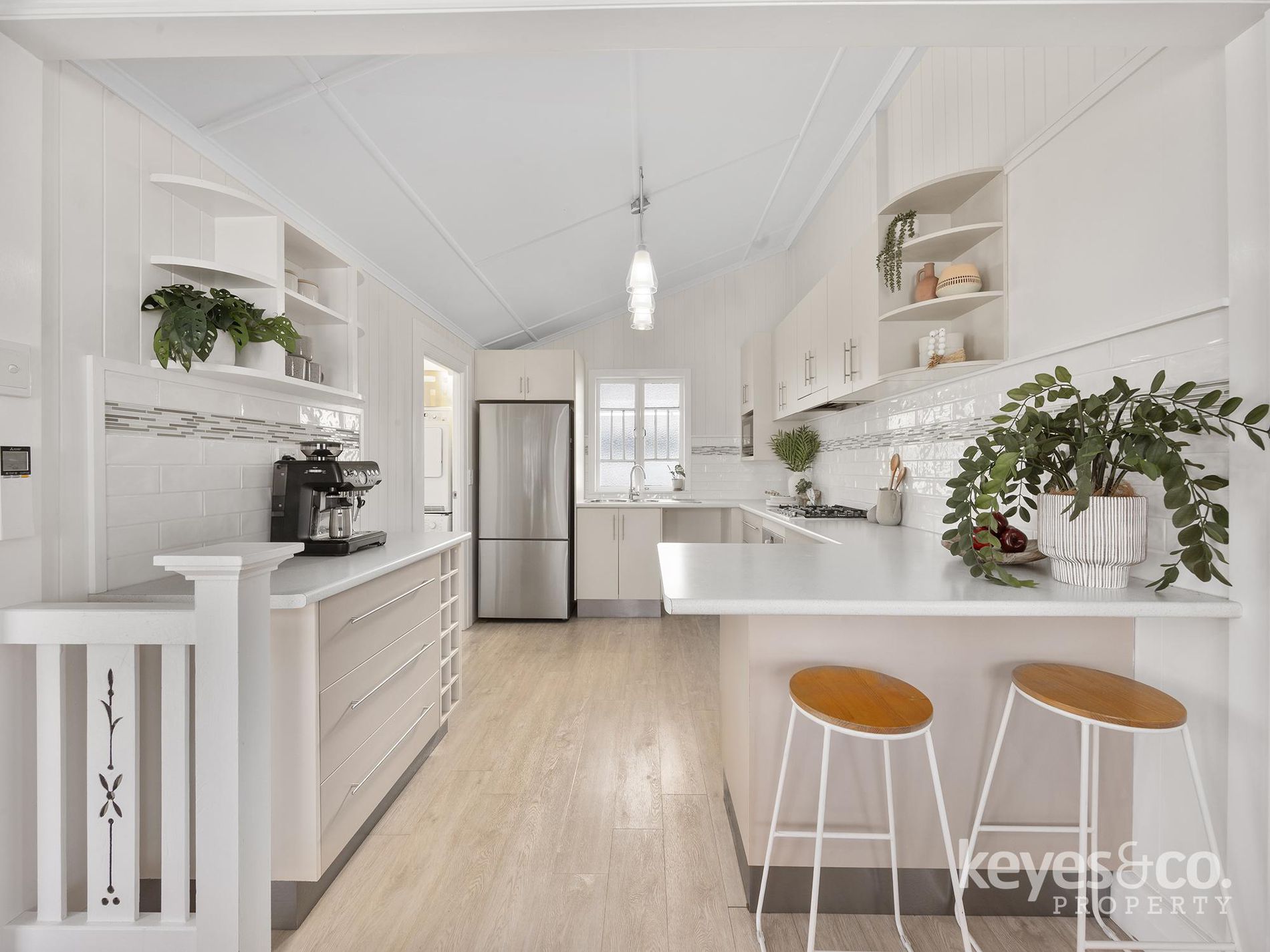 106 Tenth Avenue, Railway Estate