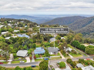 10 Saguaro Ct, Tamborine Mountain