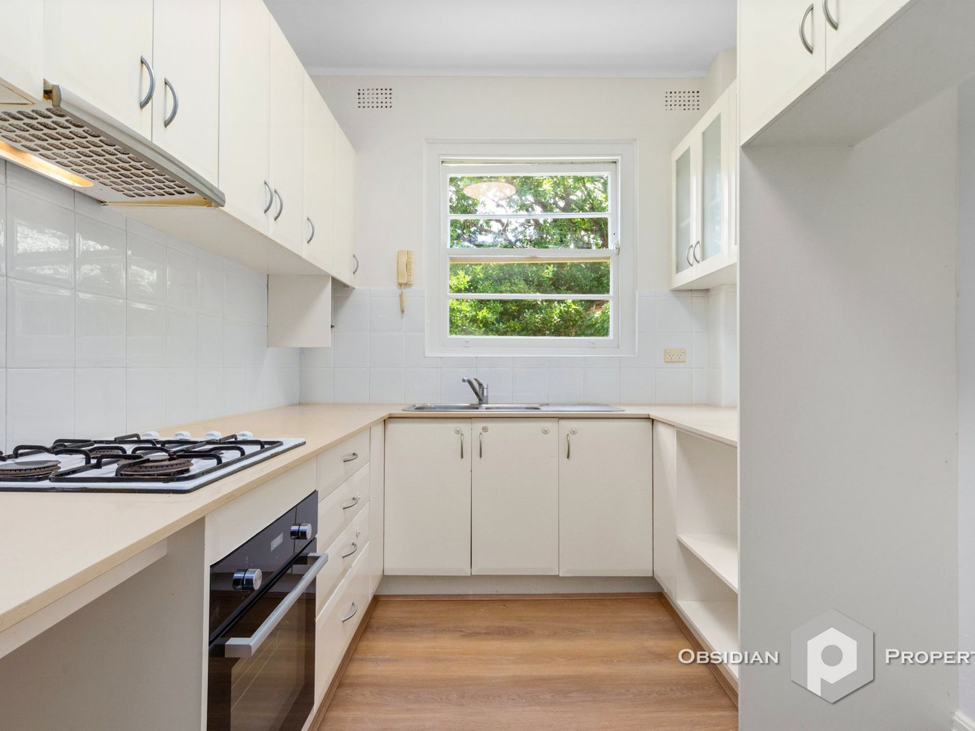 2 / 29A Shirley Road, Wollstonecraft