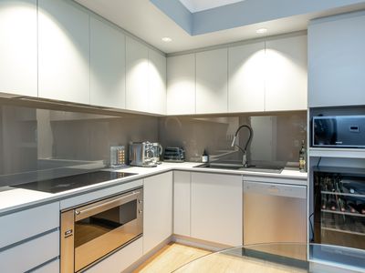 8/2 Dynevor Rise, Floreat