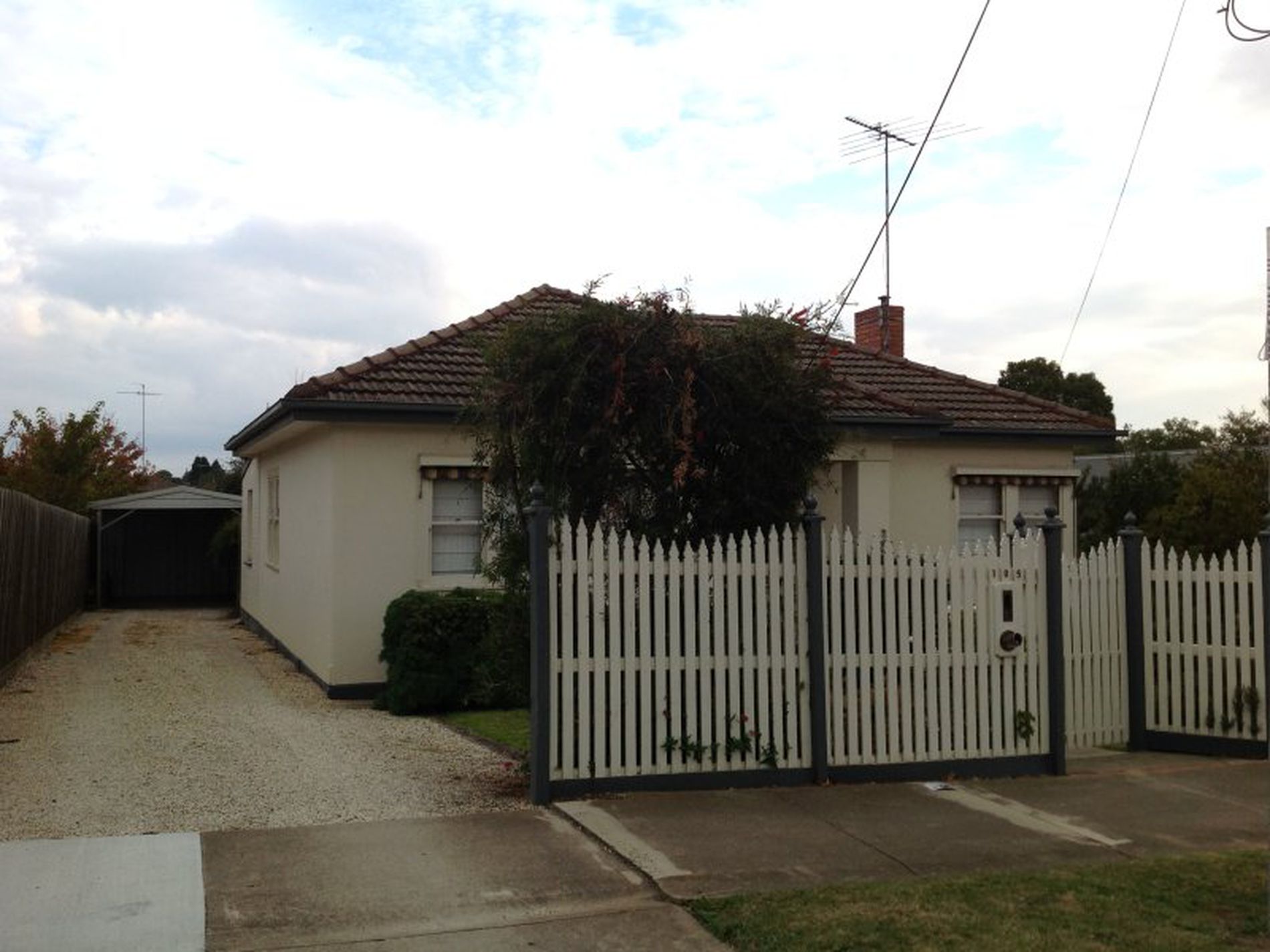 105 Mt Pleasant Road, Belmont