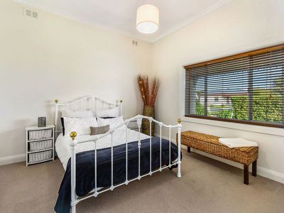 8 Aitken Street, Millicent