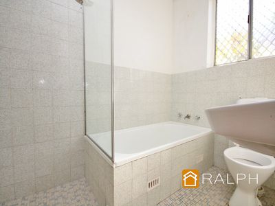 1 / 12 McCourt Street, Wiley Park