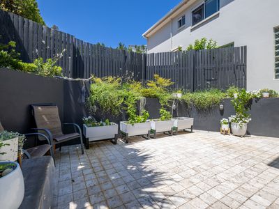 2 / 8 Sobraon Street, Sunrise Beach