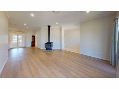 65 Torryburn Way, Dubbo