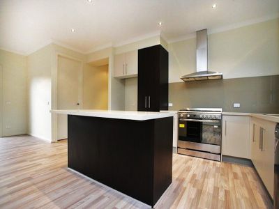 1 / 1584 Dandenong Road, Huntingdale