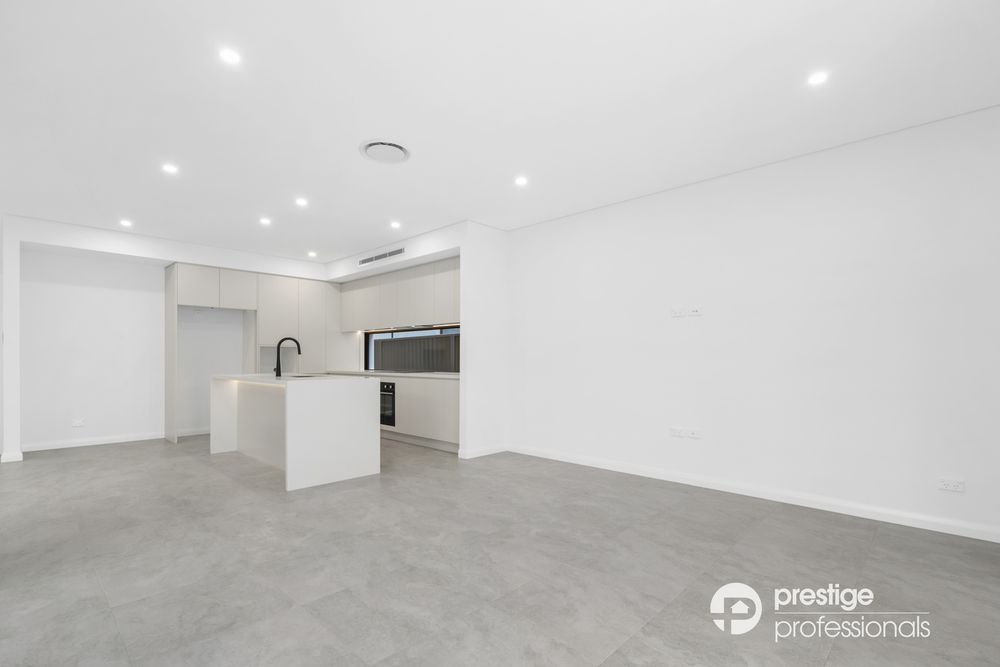 11 Flanagan Avenue, Moorebank