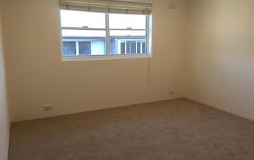 11 / 44 Bream St, Coogee