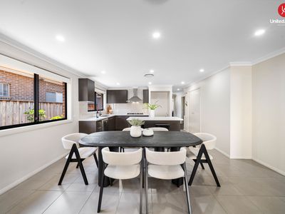 3 Dobroyd Drive, Elizabeth Hills